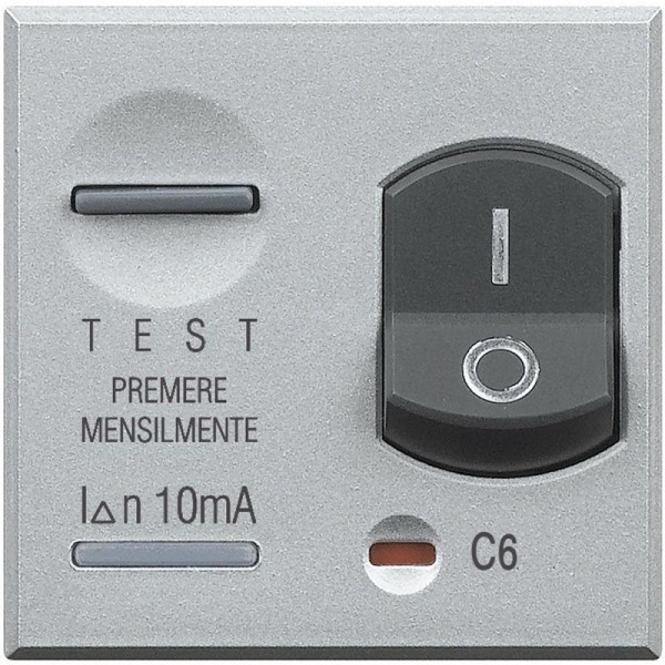  Выключатель авт. диф. тока “Salvavita” 2-х полюс. 6А индикатор состояния контактов; кнопка контроля размыкающая способность 1500А 127/230В 2мод. Axolute алюм. Leg BTC HC4305/6 