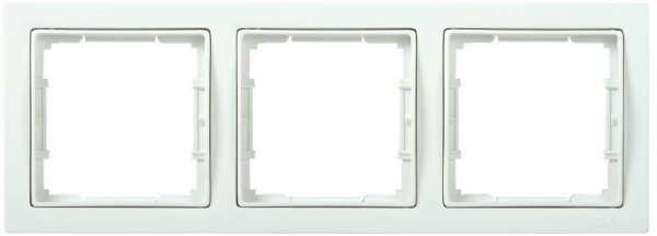  Рамка 3-м BOLERO Q1 РУ-3-ББ квадрат. бел. ИЭК EMB32-K01-Q1 